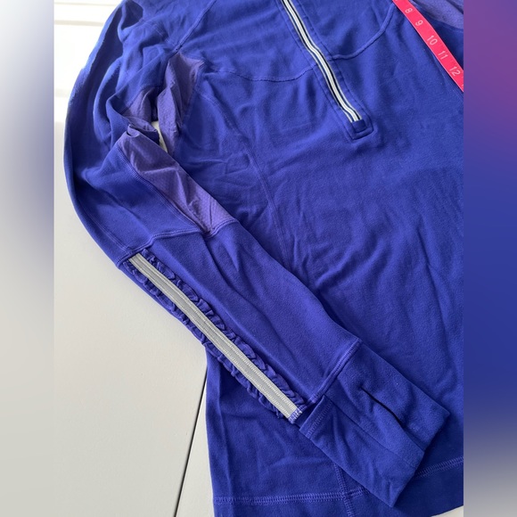 LULULEMON | 10 | RUN-DASH Pullover | Wish Blue - Picture 11 of 13